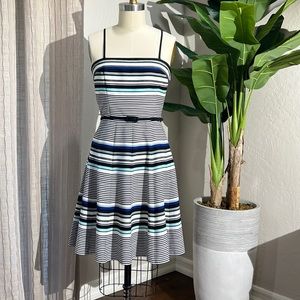 White House Black Market striped dress blue/black/white w/pockets size 6